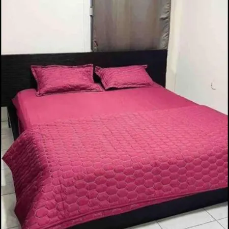 Room Available In One Bedroom Appartment Charjah Extérieur photo