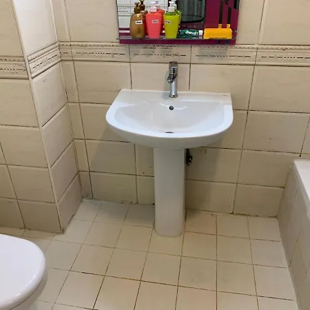 Room Available In One Bedroom Appartment Charjah Extérieur photo