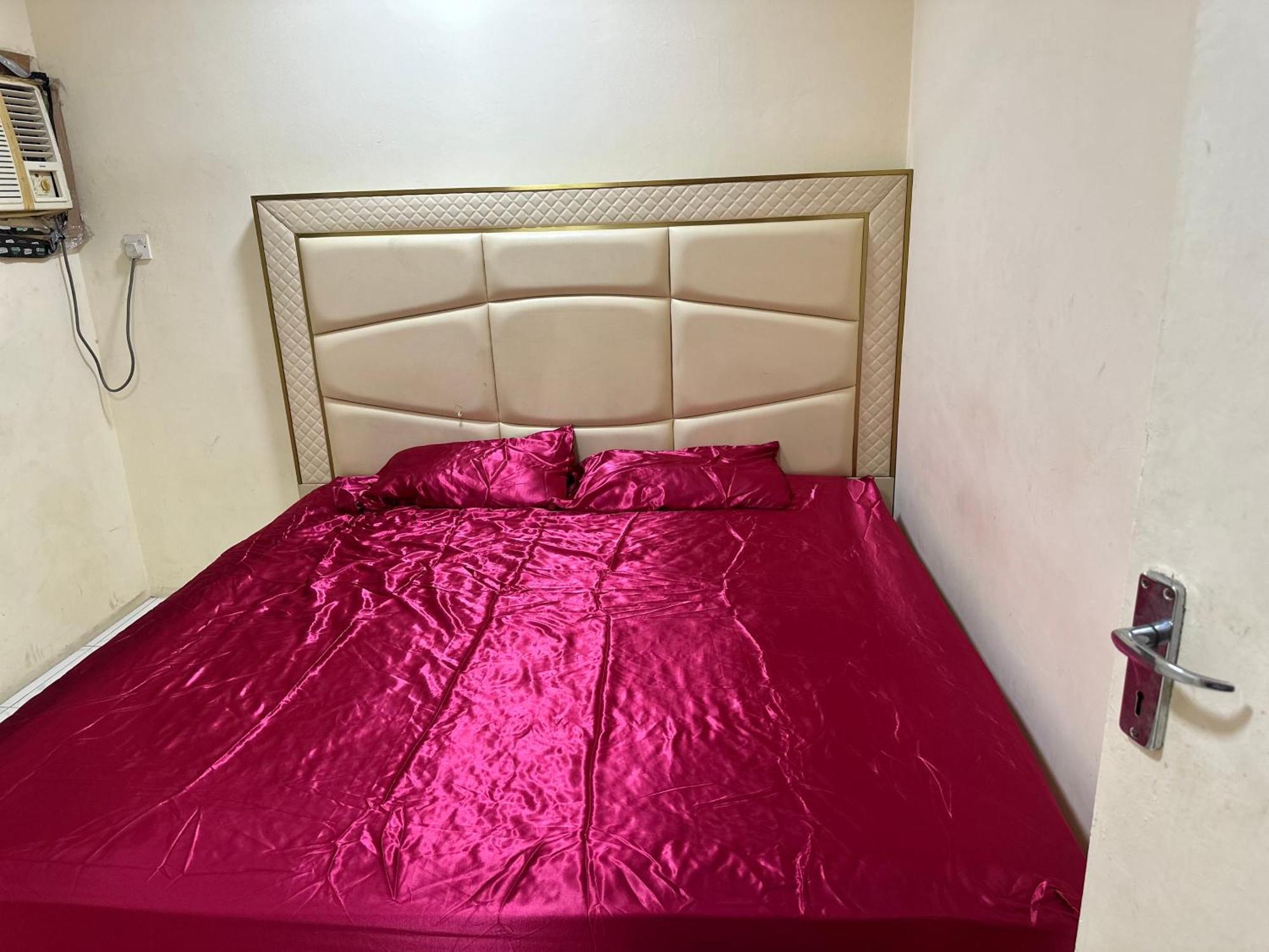 Apartment Available In One Bedroom Schardscha